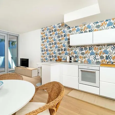 Apartment Blue Waterhouse *